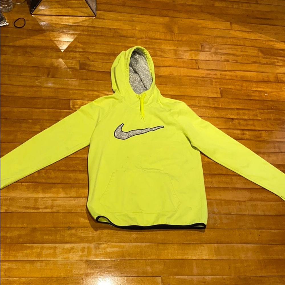 Nike sweatshirt